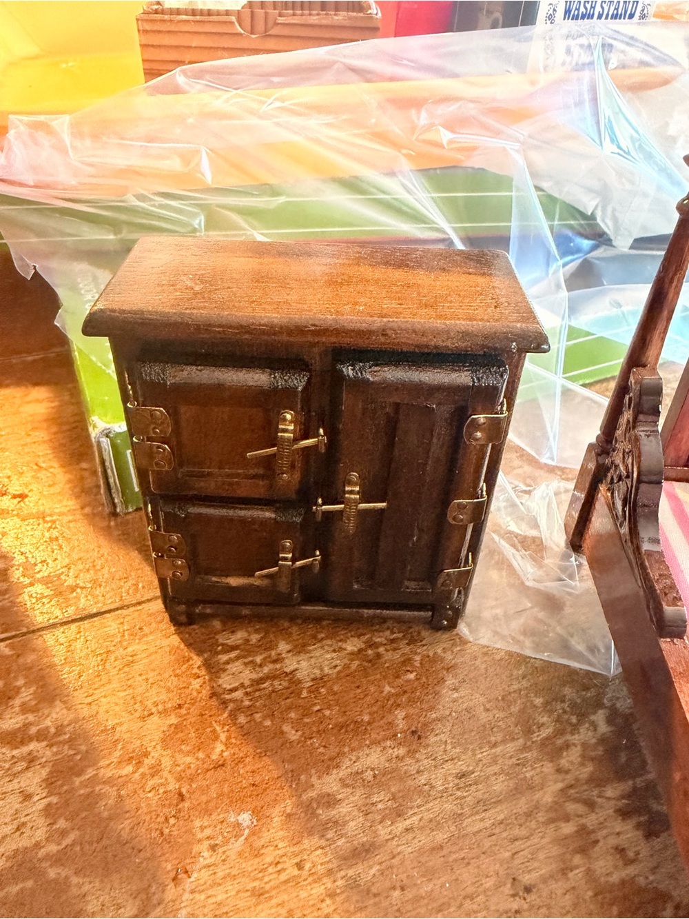 Vtg  Dollhouse Furniture Bedroom/Dining Set - Picture 12 of 12
